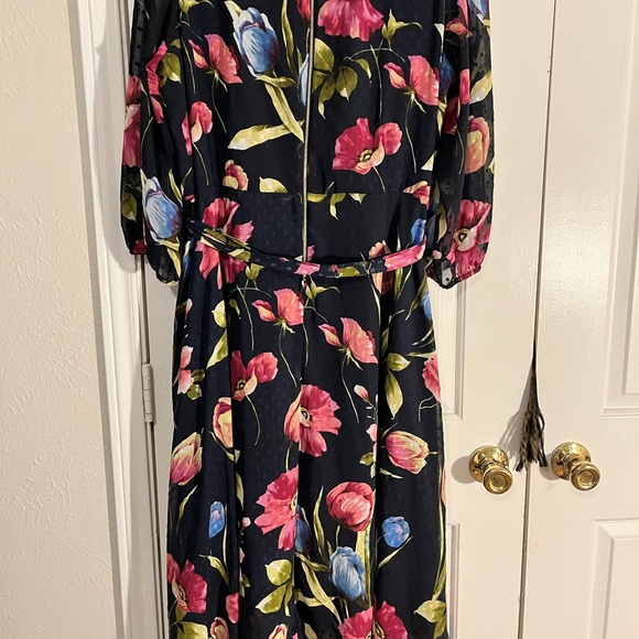 Madison Tara Navy Floral Faux Wrap Dress 16W - Picture 5 of 6
